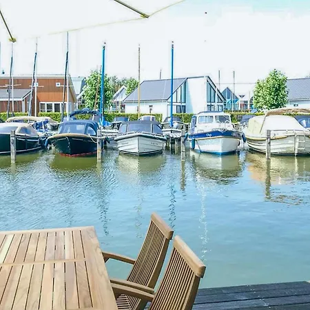 Woonark De Woude * Uitgeest